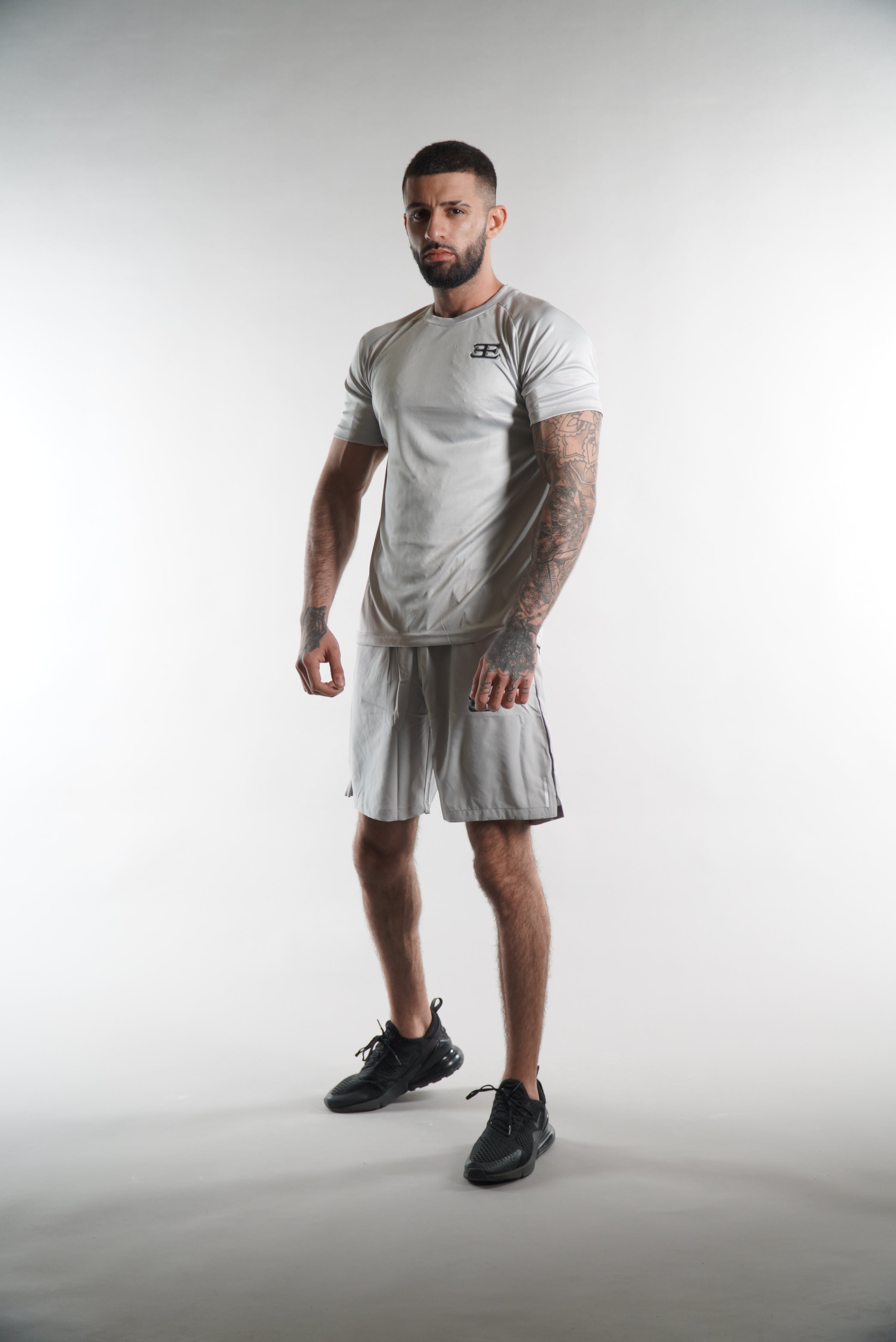 Mens Designer Tshirts london elegante