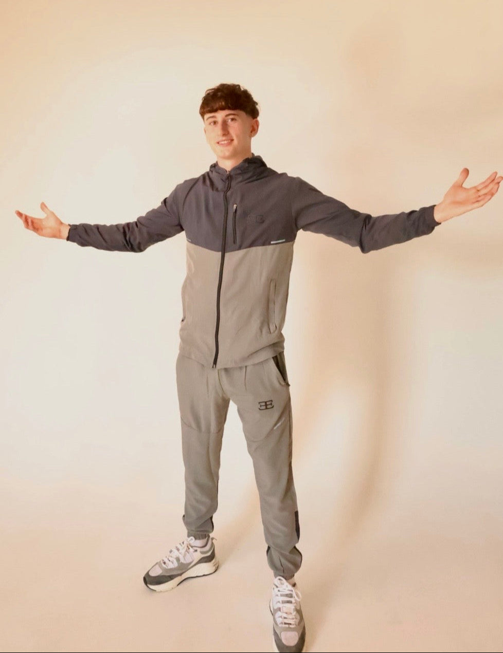 Men's Sky Blue Sports Tracksuit Jacket, Men's Tracksuits, Urban Streetwear, sports clothing for men, mens waterproof tracksuit joggers, JD sports, urban wear