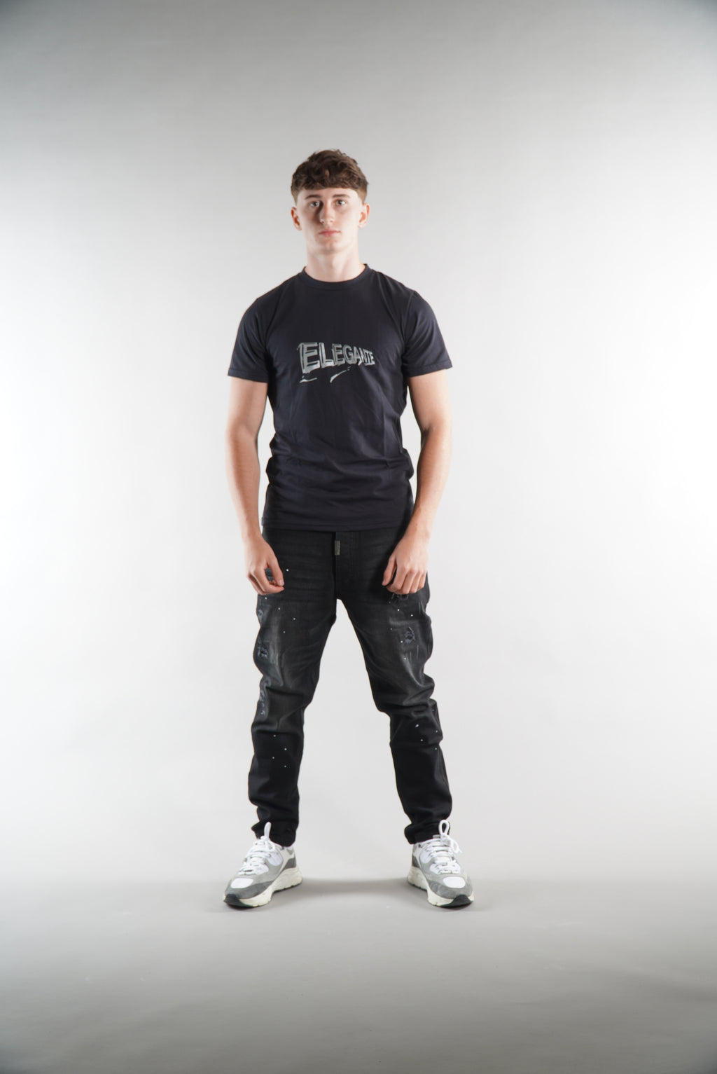 Men's Elegante gym T-Shirt in black, activewear, mens gym clothing