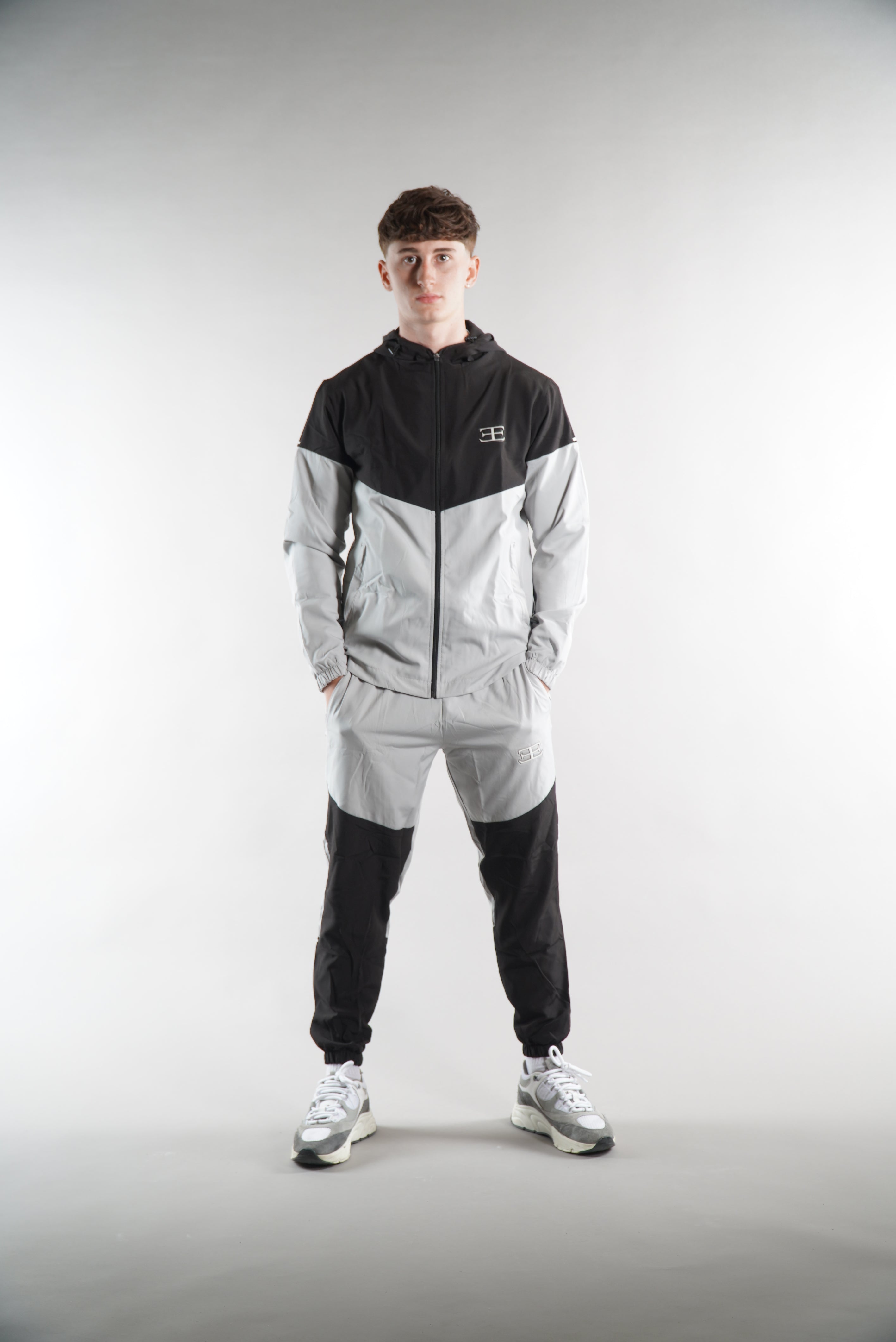 Men's Black Grey Joggers, Tracksuit sets, Sportswear Joggers & jacket, JD Sports mens streetwear urbanwear, tracksuit bottoms, tracksuit set
