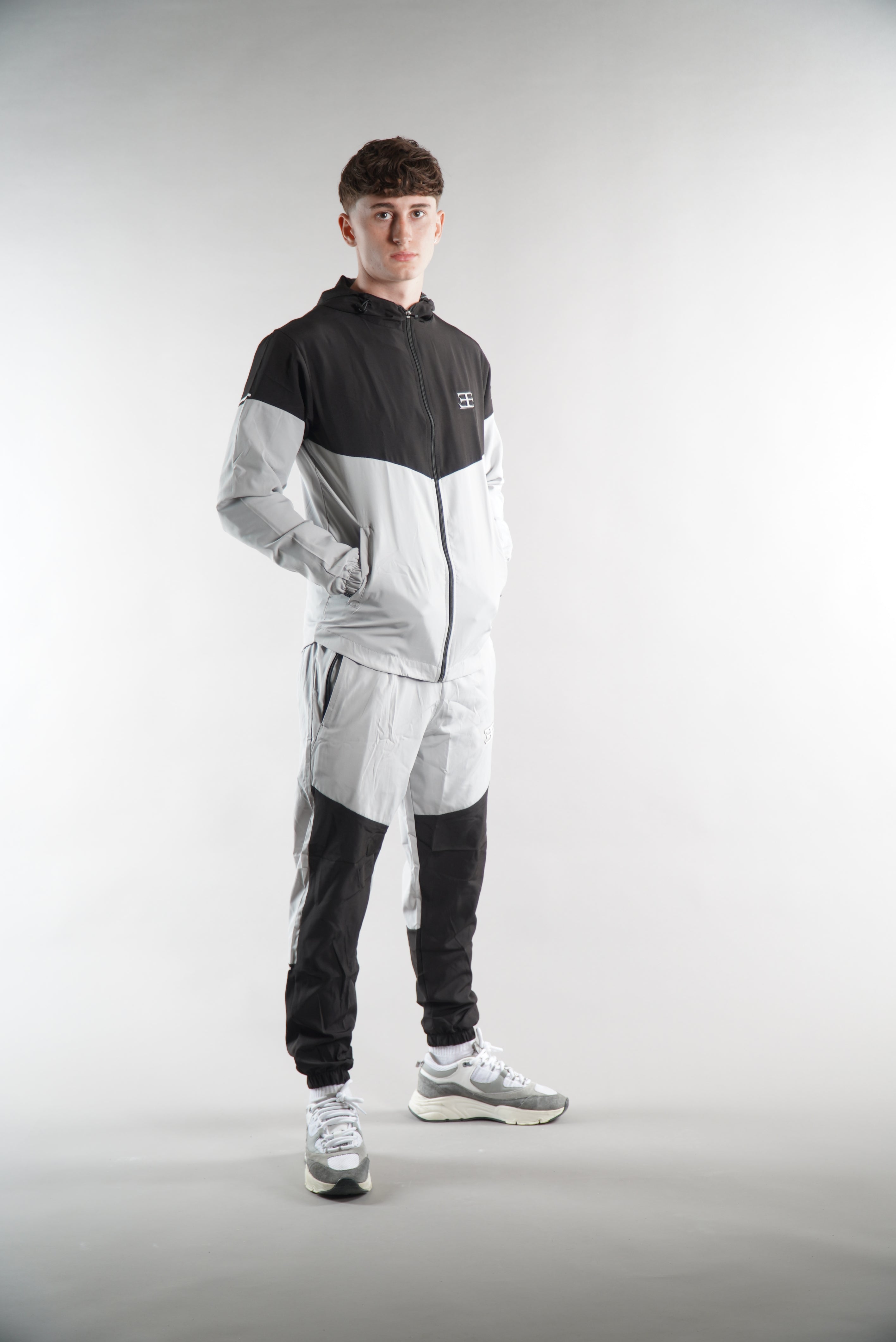 Men's Black Grey Joggers, Tracksuit sets, Sportswear Joggers & jacket, JD Sports mens streetwear urbanwear, tracksuit bottoms, tracksuit set