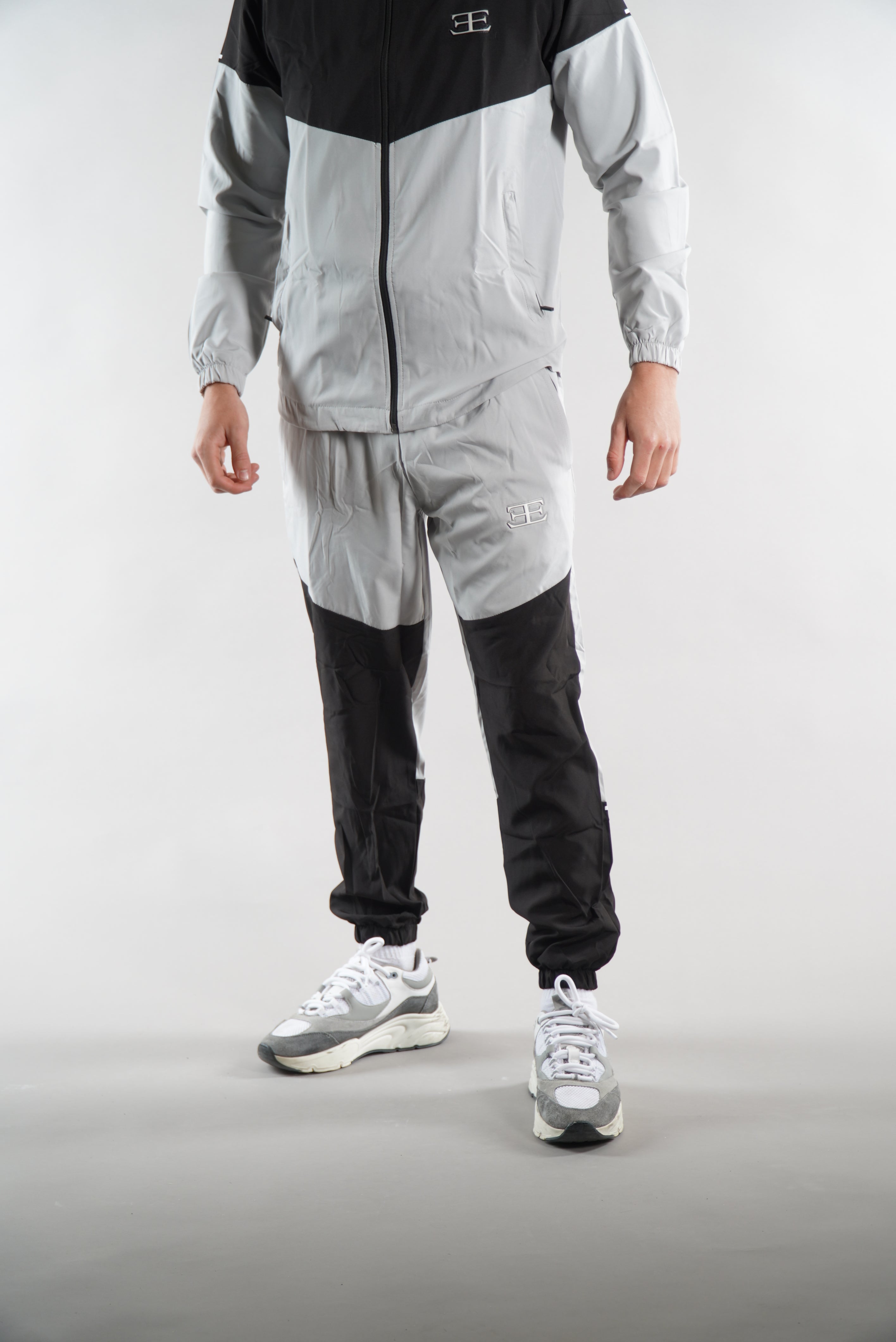Men's Black Grey Joggers, Tracksuit sets, Sportswear Joggers & jacket, JD Sports mens streetwear urbanwear, tracksuit bottoms, tracksuit set